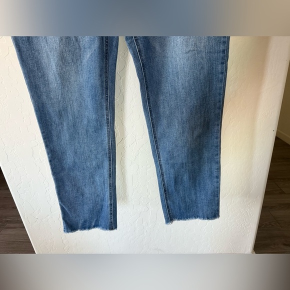 Seven 7|Women's Blue skinny Jeans in size 16•••Plus size closet staple,raw hem- - Picture 4 of 13